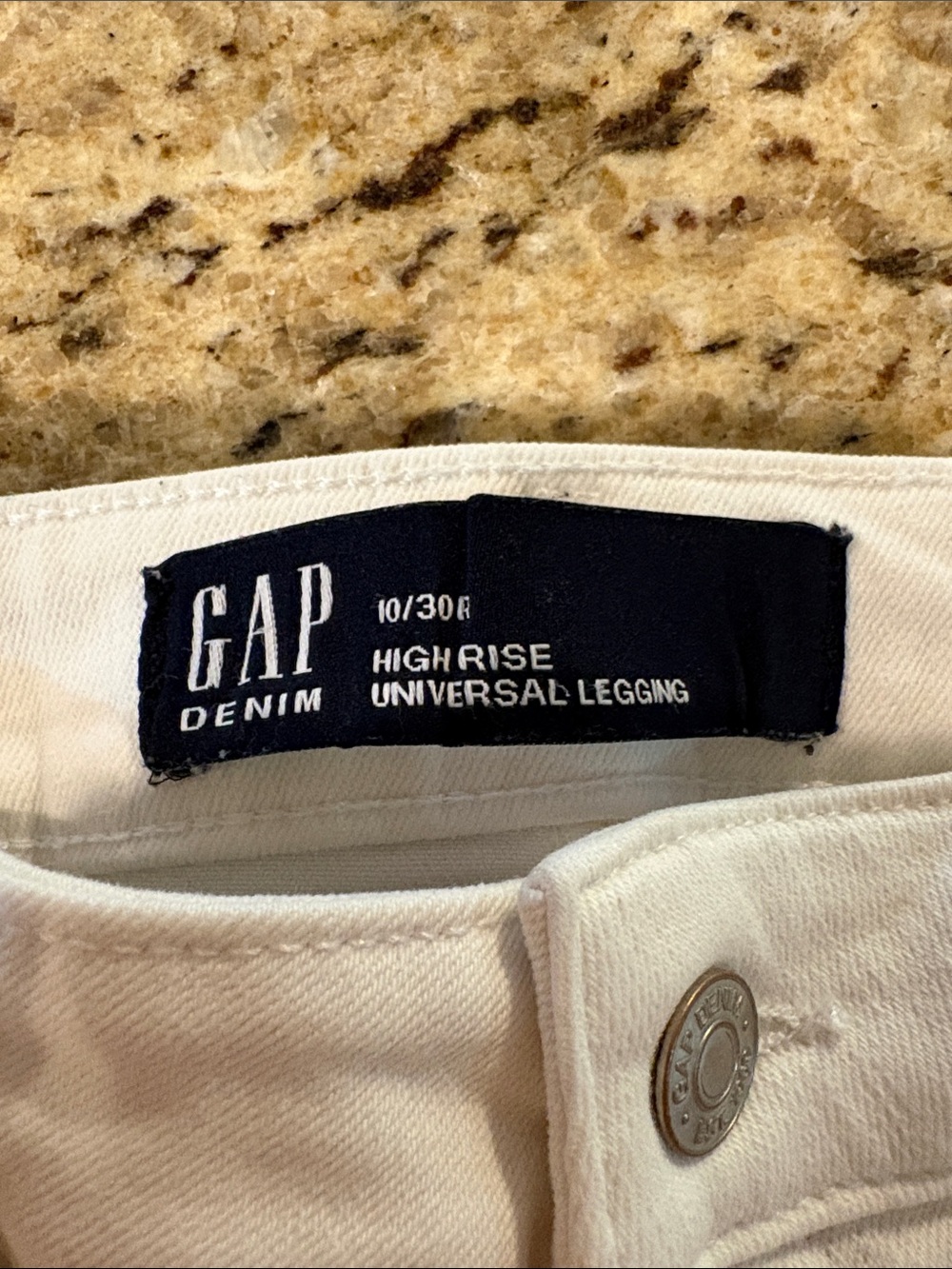 GAP White High Rise Universal legging - Picture 9 of 11
